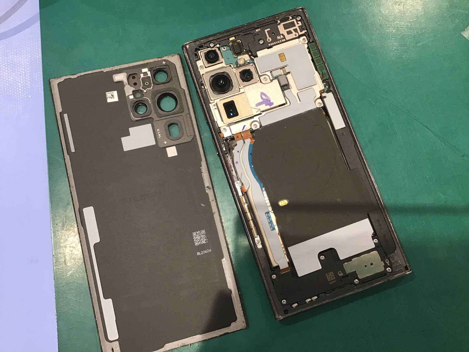 Galaxy S22Ultraのバッテリー交換修理を承りました！【スマホ修理工房丸井錦糸町店】